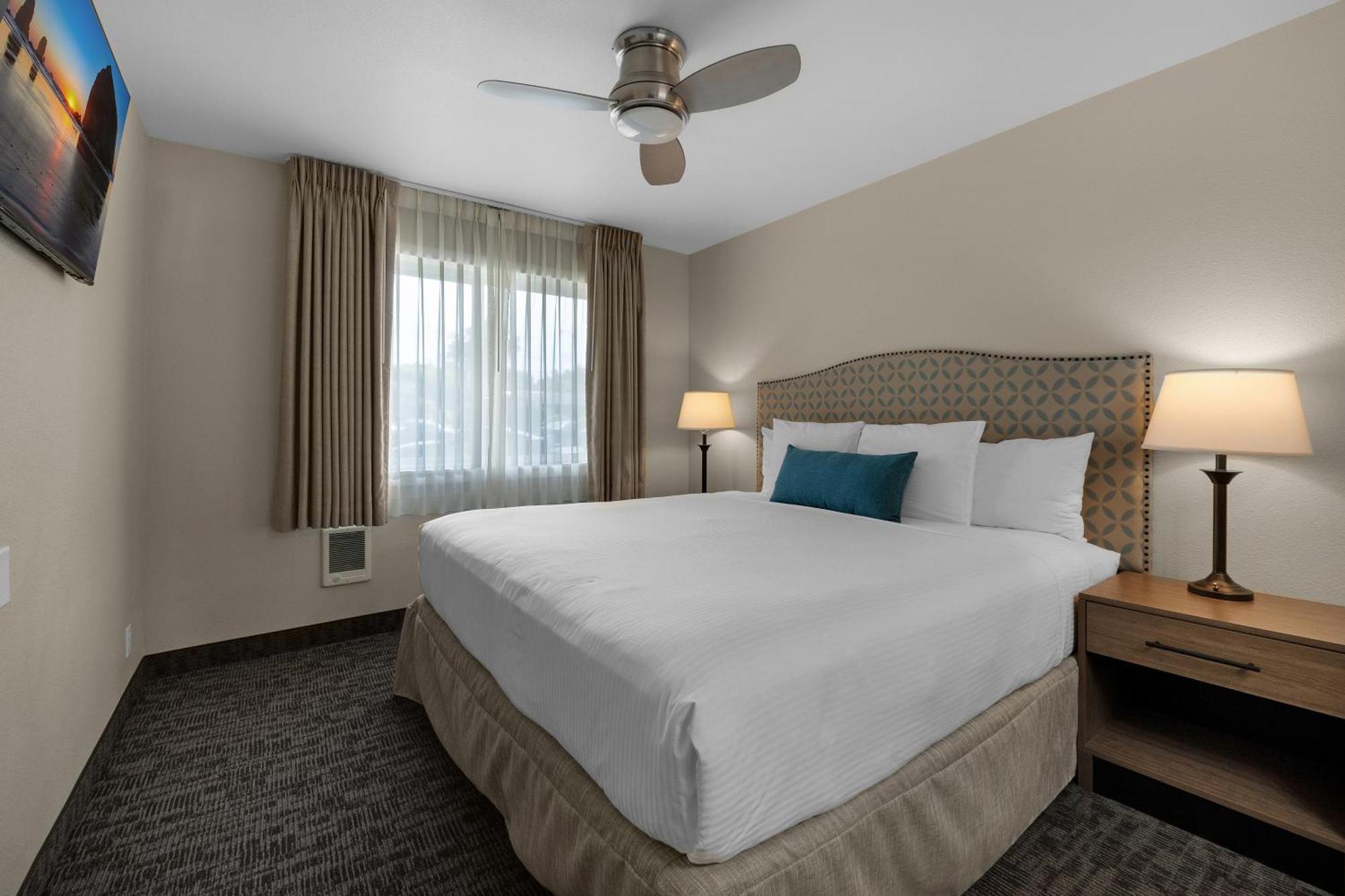 לינקולן סיטי Pelican Shores Inn מראה חיצוני תמונה